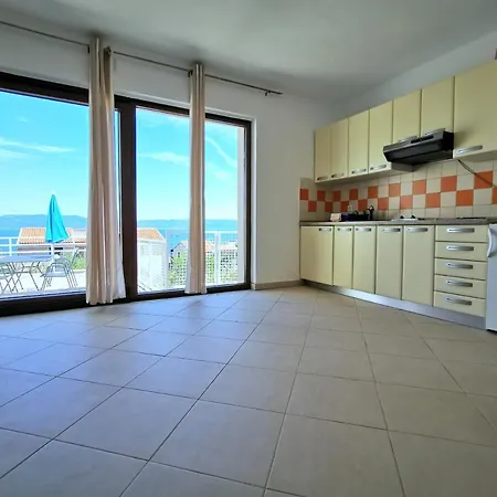 Fidens No Contact Check In Apartman Ravni